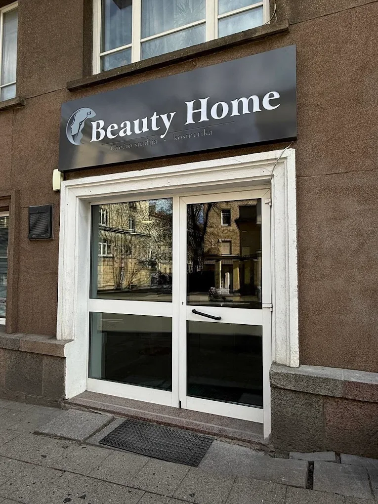 Beauty Home 13 salono įėjimas